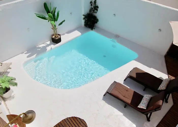 Julitte 91 By Homeprive *